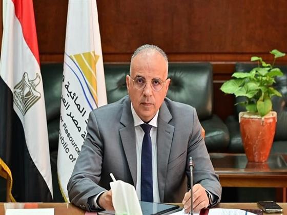 وزير الري: 40 % نسبة تنفيذ مشروع قناطر ديروط الجديدة