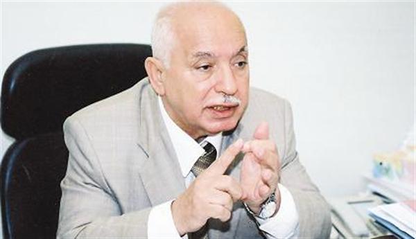 نائب رئيس مجلس الدولة ينعي المستشار الراحل محمد الدكروري