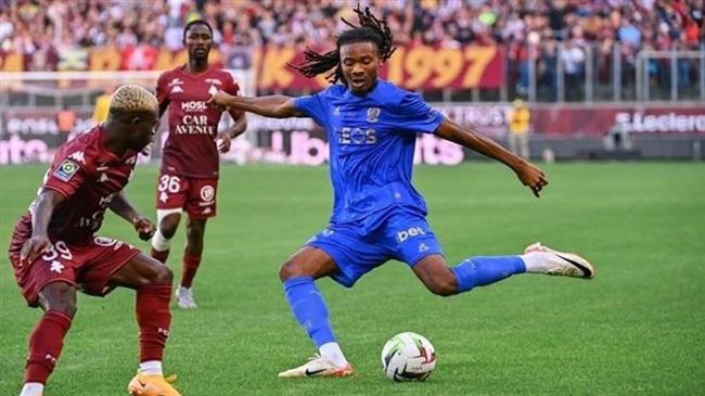 الدوري الفرنسي .. نيس يفوز على ميتز بهدف نظيف