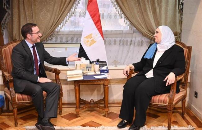 وزيرة التضامن الاجتماعي تلتقي مبعوث وزير الخارجية البريطاني