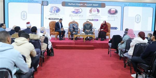 رئيس جامعة الأزهر: اللغة العربية أوسع اللغات مذهبًا من حيث المفردات والتراكيب