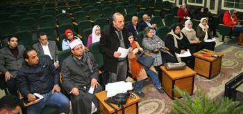 محافظ الغربية يجتمع بلجنة التدريب والاستثمار في الثروة البشرية