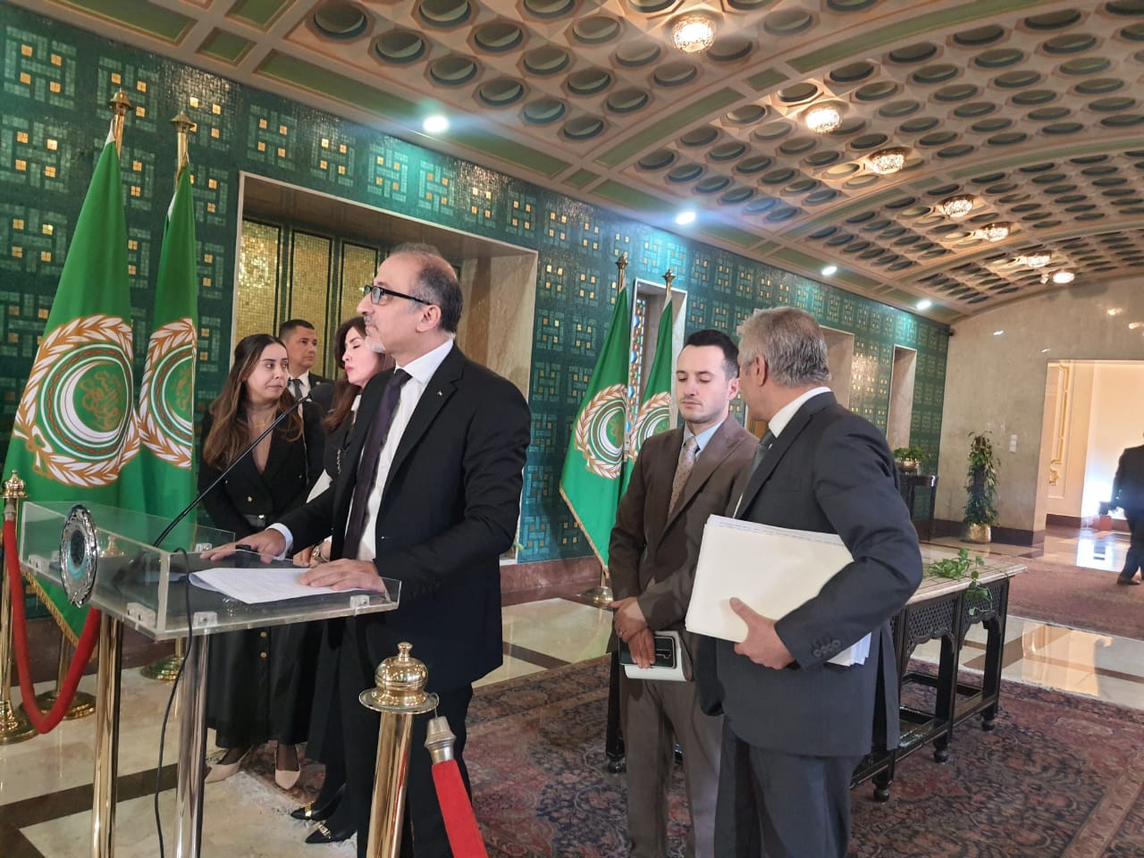 الجامعة العربية ترفض قرار وقف تمويل "الأونروا" معتبرة القرار بمثابة تقويض