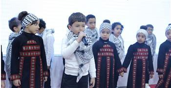 "أنا فلسطين.. فلسطين الحرة.. يوم الشهيد".. عروض طلاب الأزهر بمعرض الكتاب