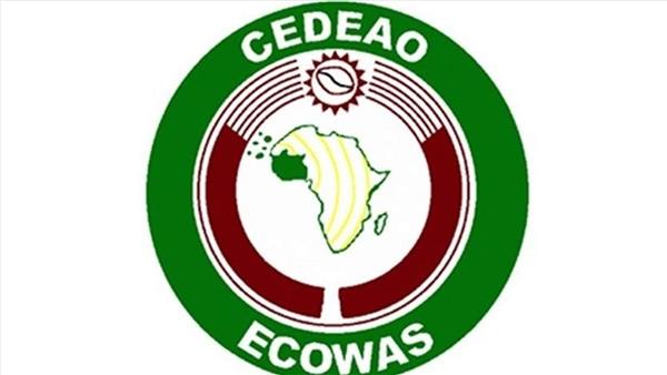 "إكواس" تعلن استعدادها لـ"حل تفاوضي" بعد انسحاب مالي وبوركينا فاسو والنيجر