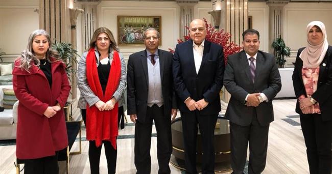 رئيس جامعة جنوب الوادي يلتقى الأمين العام لاتحاد الجامعات العربية