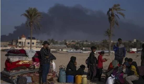 سمير فرج: منع المساعدات عن الأونروا خطة ممنهجة للقضاء على الفلسطينيين