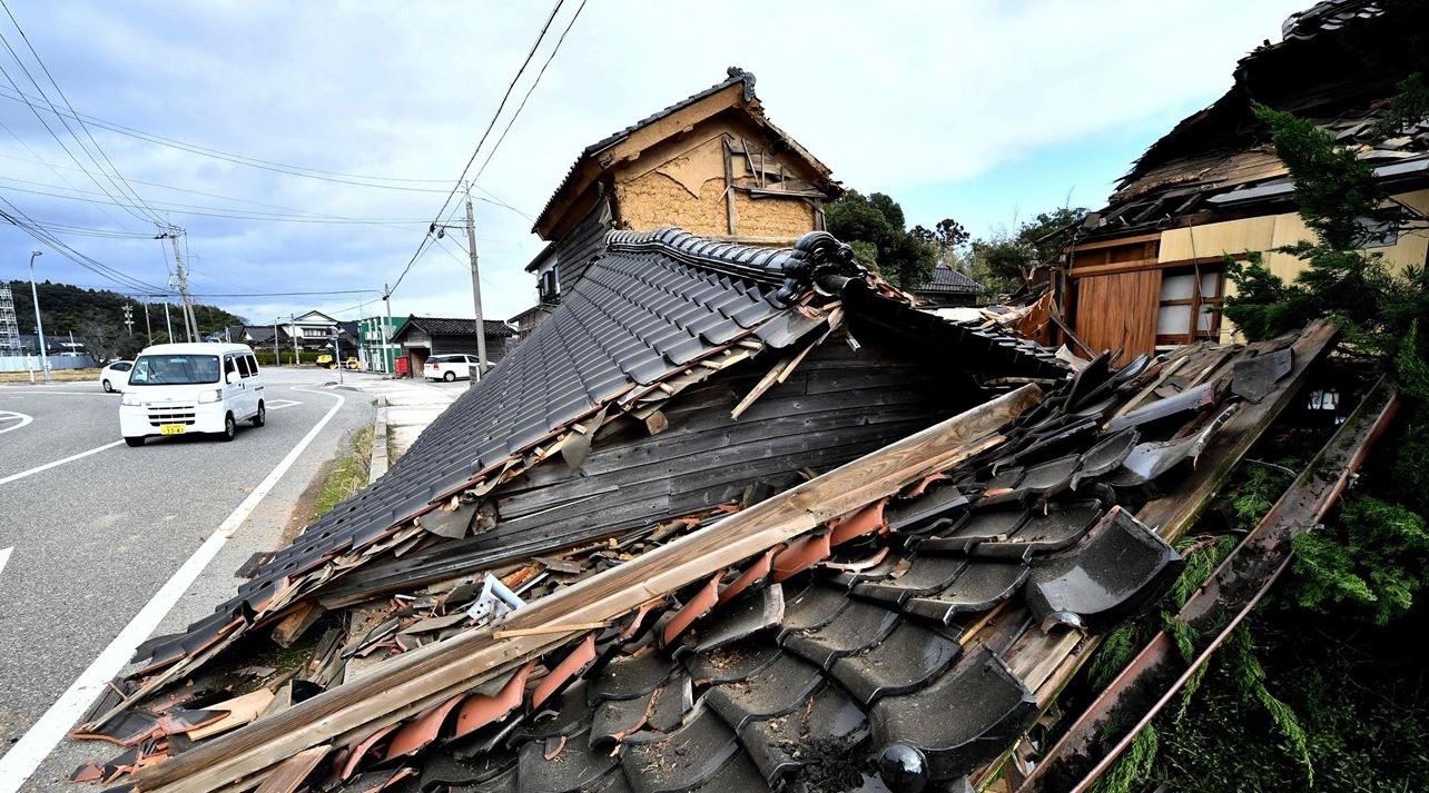 ارتفاع حصيلة ضحايا زلزال اليابان إلى 64 قتيلًا