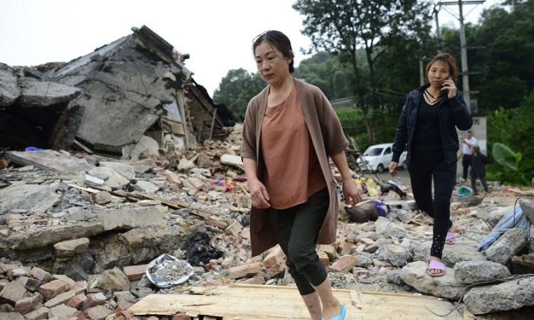 إندونيسيا : زلزال بقوة 5.9 درجة يضرب مقاطعة "بانتن" غربي البلاد