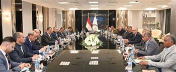 وزيرا الري و الإنتاج الحربي يبحثان تعزيز التعاون المشترك 