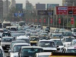   كثافات مرورية في ميادين ومحاور القاهرة والجيزة وتواجد أمني بالشوارع