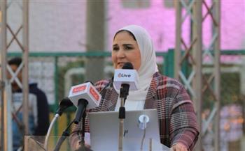   وزيرة التضامن تشهد احتفالية مبادرة "أفراحنا" لتجهيز 400 عروسة من الأسر الأولى بالرعاية
