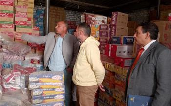 محافظ أسيوط: ضبط 1.5 طن سكر و1.75 طن أرز حاول بعض التجار تخزينها وحجبها عن البيع بمركز البداري