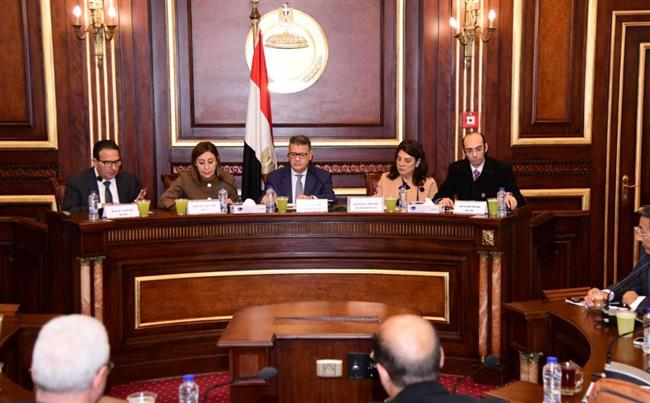 وزيرة الثقافة تستعرض أمام لجنة حقوق الإنسان بمجلس النواب جهود الوزارة لبناء الإنسان 