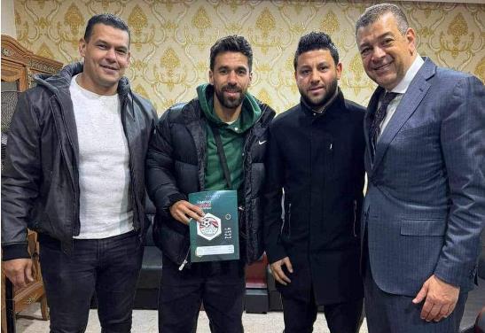 رسميا.. عبدالله السعيد يوقع لـ نادي الزمالك لمدة موسم ونصف