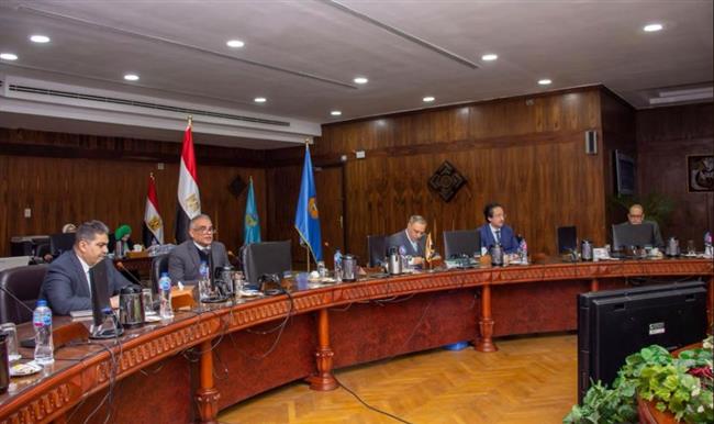 انعقاد الاجتماع الدوري لمجلس جامعة طنطا