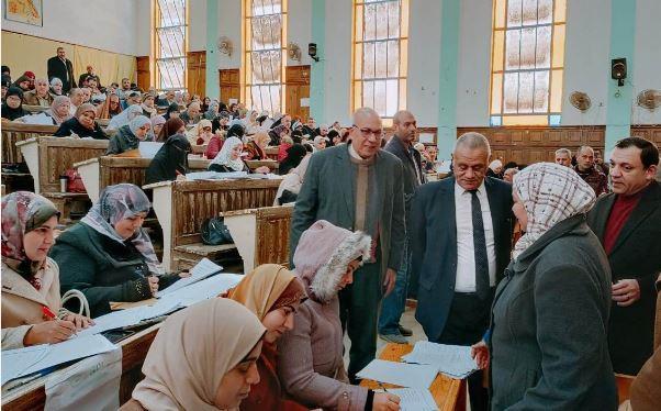 تعليم الدقهلية: انتظام تقدير درجات أوراق طلاب الإعدادية بنظام البوكلت