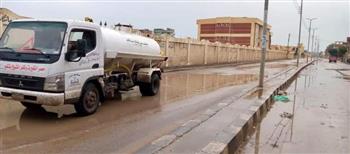   بالصور.. محافظ كفر الشيخ يتابع جهود الوحدات المحلية في كسح مياه الأمطار