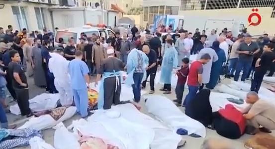 مشهد الفراق يتكرر مجددًا.. الاحتلال يسلم أهالي غزة 100 جثة لذويهم بعد أشهر من العدوان