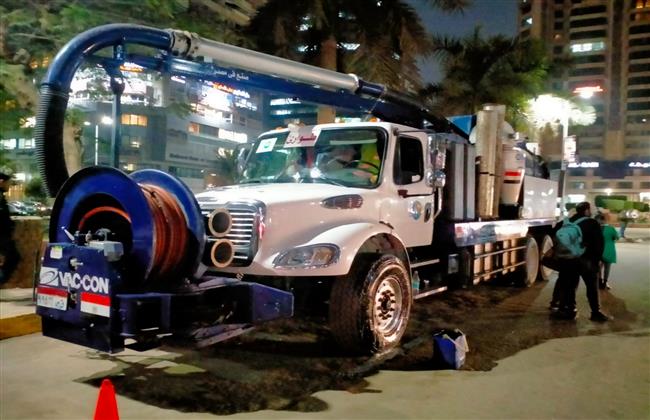 بسبب الأمطار .. وتعزيزات أمنية للتعامل مع الأعطال والحوادث