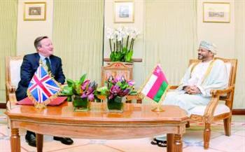   سلطنة عمان و بريطانيا تتفقان على ضرورة استمرار المساعي لاحتواء الصراعات