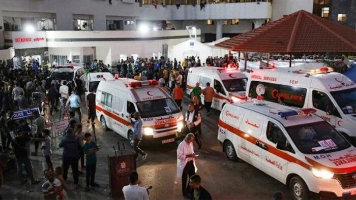 الهلال الأحمر الفلسطيني : الاحتلال مستمر بقصف محيط مستشفى الأمل لليوم الثالث