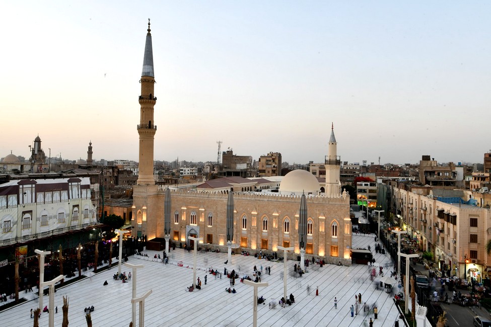 "الأوقاف" تطلق ملتقى العلماء والمفكرين في مسجد الإمام الحسين خلال شهر رمضان