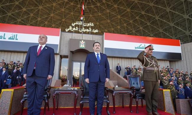 عرض عسكري عراقي في الذكرى الـ 103 لتأسيس الجيش