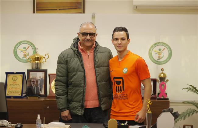 الدوري المصري .. البنك الأهلي يتعاقد مع "زيزو" الداخلية