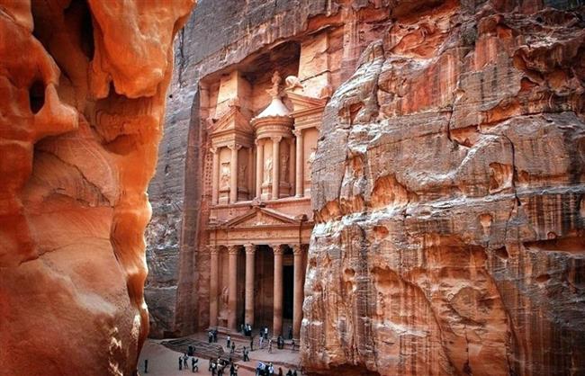 إقامة صلاة عيد الغطاس بالكنيسة البيزنطية في البترا الأردنية لأول مرة منذ اكثر من 1400 عام
