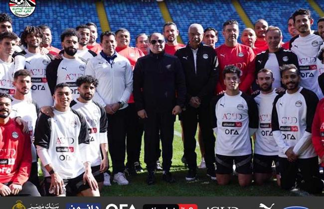 كأس الأمم الإفريقية .. رسالة خاصة من اتحاد الكرة للرئيس السيسي بعد زيارته منتخب مصر