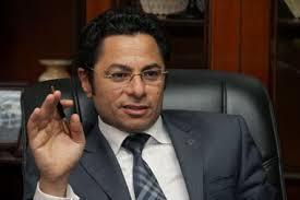 "بيسرقوا الوطن".. خالد أبو بكر يهاجم تجار السوق السوداء.. ويؤكد: جريمة بحق الوطن