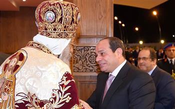 الرئيس السيسي يهنئ البابا تواضروس والأقباط بـ عيد الميلاد المجيد