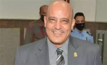 رئيس جامعة أسوان: يهنئ الأخوة الأقباط بعيد الميلاد المجيد