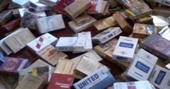   ضبط منتجات غذائية منتهية الصلاحية و"سجائر مجهولة" في حملات على أسواق الإسكندرية