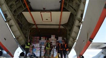   طائرة مساعدات سعودية للفلسطينيين بغزة تصل مطار العريش