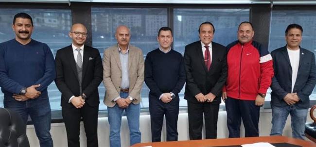 نادي النادي شيراتون يوقع بروتوكول تعاون مع اتحاد الدارتس لتدشين أول أكاديمية بالأندية