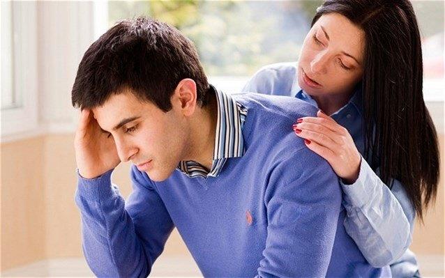 " الزوج العاطل " .. مشكلة تهدد الكيان الأسري