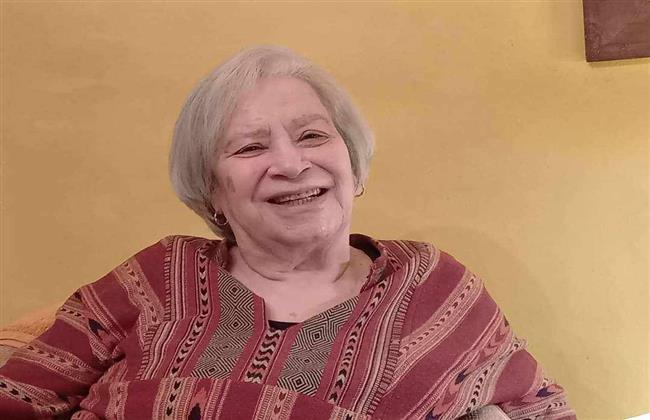 وزيرة الثقافة تنعي الدكتورة سيزا قاسم