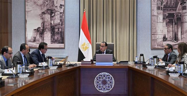 مدبولي يتابع مع وزير الصحة مستجدات الموقف التنفيذي للمبادرة الرئاسية لفحص المقبلين على الزواج