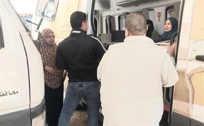 بالصور.. سيارة الخدمات للمركز التكنولوجي تجوب شوارع الدير بـ القليوبية 