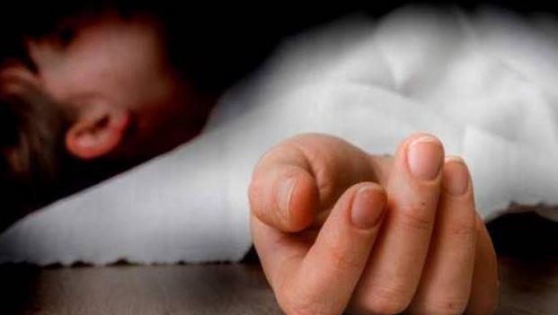القصة الكاملة لواقعة مقتل زوجة وابنتها علي يد الأب في قرية الدير بـ الأقصر 