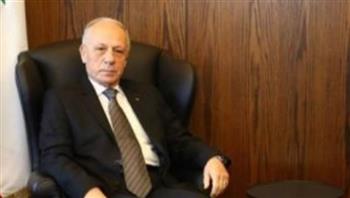   وزير الدفاع اللبناني: ملتزمون بقرارات الشرعية الدولية.. وعلى إسرائيل وقف عدوانها والانسحاب من الأراضي المحتلة