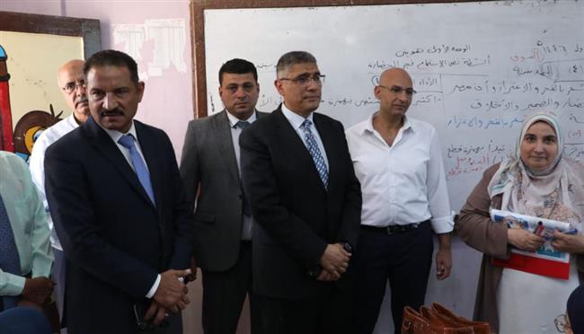 محافظ الجيزة يتابع انتظام العملية التعليمية بمدارس ناهيا بمركز كرداسة 