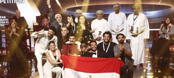 المعهد العالي للفنون المسرحية يفوز  بـ 11 جائزة في مهرجان ظفار الدولي للمسرح بسلطنة عُمان