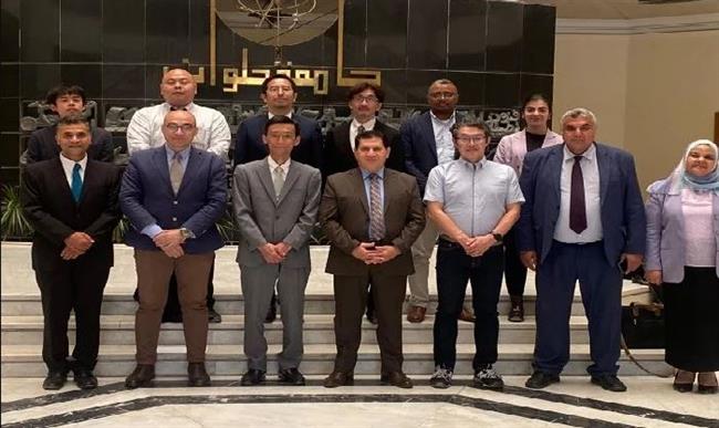 جامعة حلوان توسع آفاق التعاون الدولي باستقبال وفد من جامعة كيوشو اليابانية