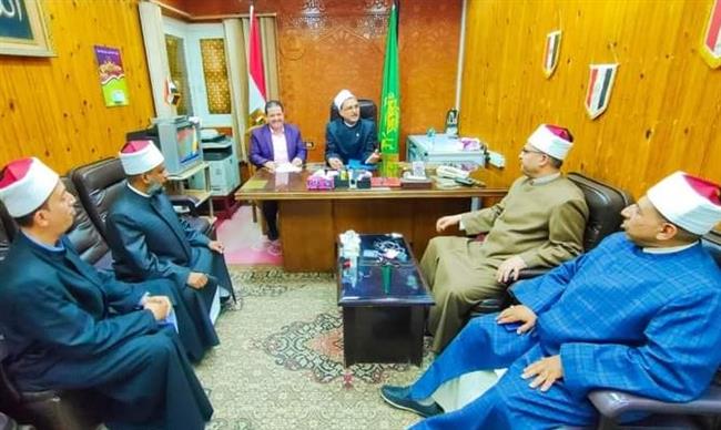 لوضع ثوابت العمل.. وكيل أوقاف القليوبية الجديد يعقد أول اجتماع بقيادات المديرية 