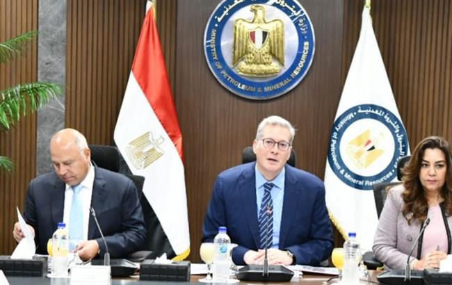 وزير البترول: الحكومة تدعم أهداف القطاع فى العمل على زيادة الإنتاج 