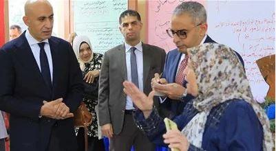 وزير التعليم يستكمل جولته التفقدية بمدرستين بالسيدة زينب 