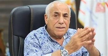   الزمالك يكلف حسين لبيب تجديد عقد نجم الفريق